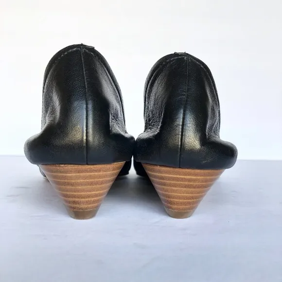 Cole Haan Black Leather Nikeair Peep Toe Wedges