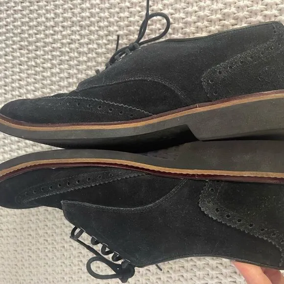 Cole Haan black suede oxford lace up men’s shoes, size 10 1/2 medium‎