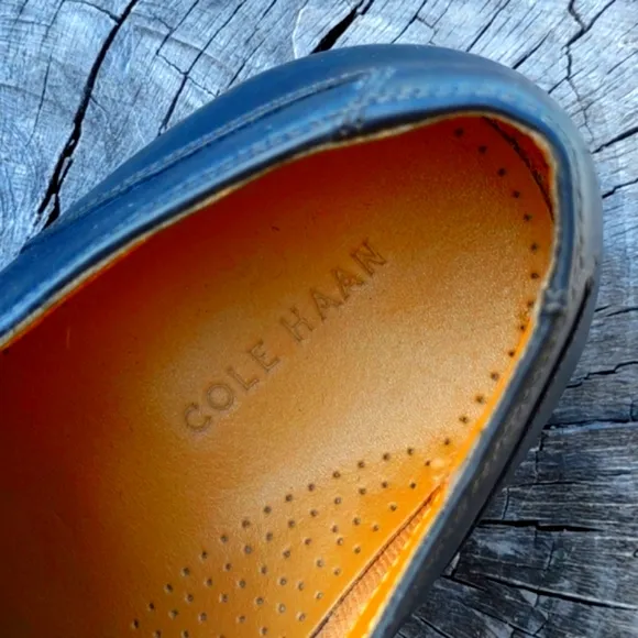 COLE HAAN (BLUE) Cap Toe Leather Derby