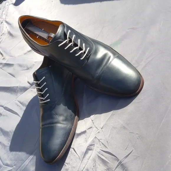 COLE HAAN (BLUE) Cap Toe Leather Derby