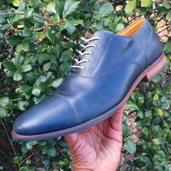 COLE HAAN (BLUE) Cap Toe Leather Derby