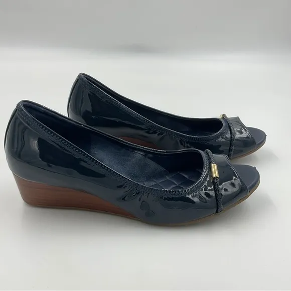 Cole Haan Emory Braided Band Navy Patent Leather Peep Toe Wedges Quilted 7.5 B