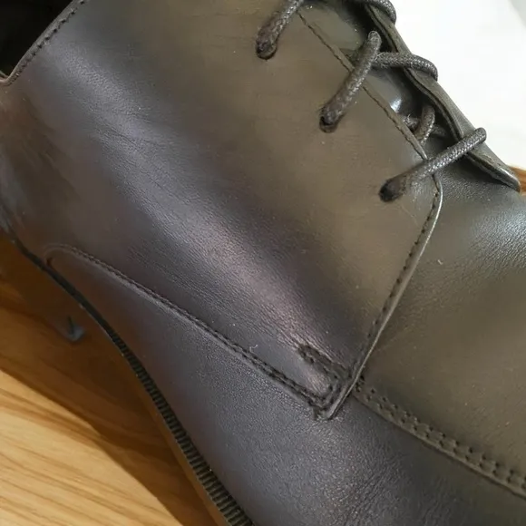 Cole Haan Men's 10.5 Lenox Hill Cap Toe Black Oxford. A classic! Like new cond!!