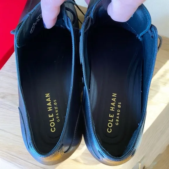 Cole Haan Men's 10.5 Lenox Hill Cap Toe Black Oxford. A classic! Like new cond!!