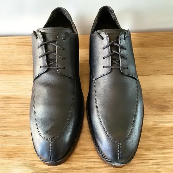 Cole Haan Men's 10.5 Lenox Hill Cap Toe Black Oxford. A classic! Like new cond!!