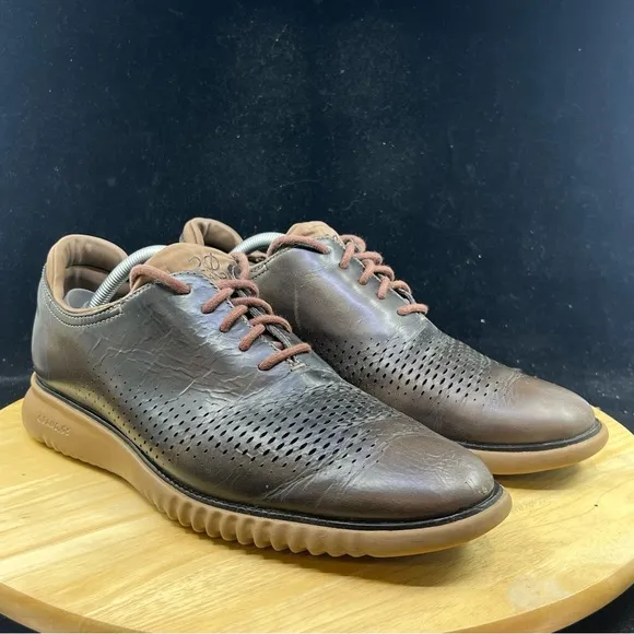 Cole Haan Men's 2.ZERØGRAND Size 10.5 Lined Laser Oxford Dark Taupe Style C25530