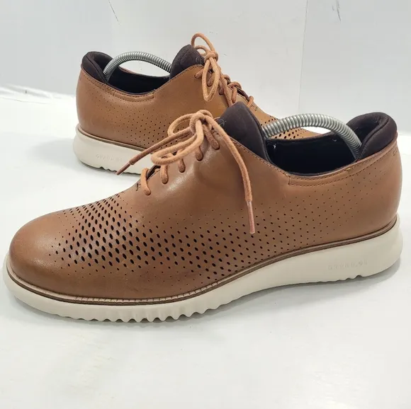 COLE HAAN MEN'S 2.ZEROGRAND LASER WINGTIP OXFORD SHOES SIZE 9M BRITISH TAN/IVORY