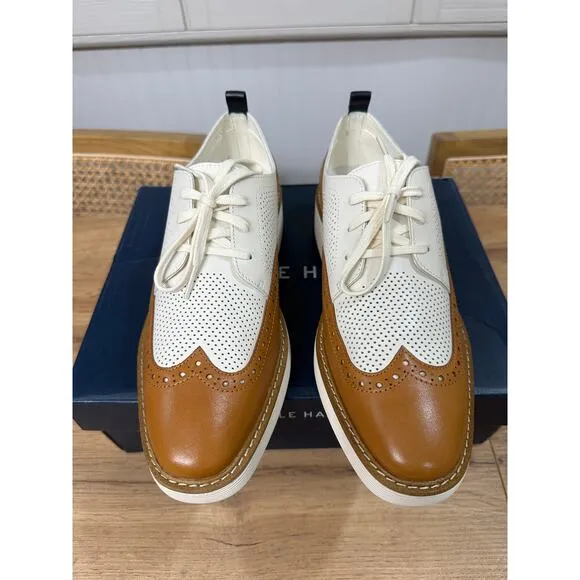 Cole Haan Women's OG Platform Wingtip Oxford Pecan Ivory Leather Size 9.5 US NIB