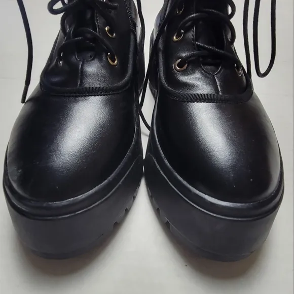Combat Boots