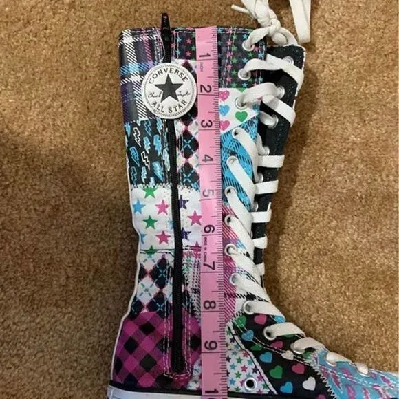 Converse High Top Boots Juniors Sz 2 lace up Mix/Match Pattern