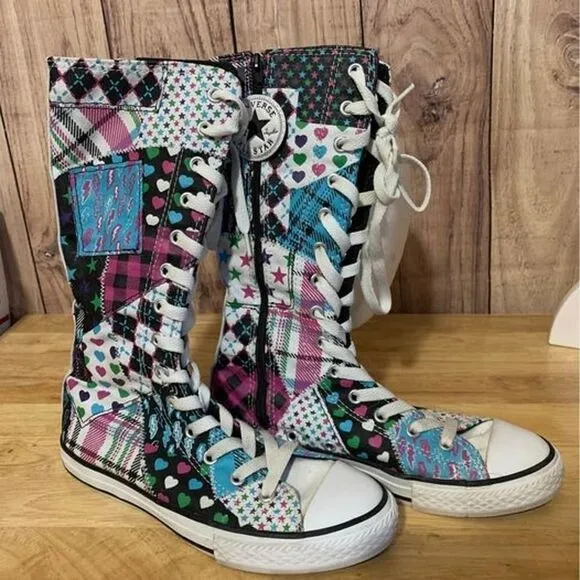 Converse High Top Boots Juniors Sz 2 lace up Mix/Match Pattern