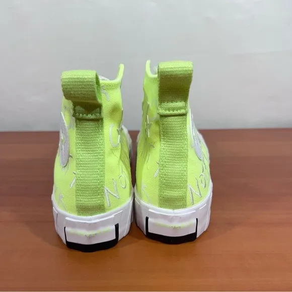 Converse ‘UNT1TL3D’ Not a Chuck Hi Volt Glow Shoe Size 5 or 7 #B1145
