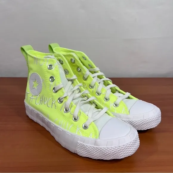 Converse ‘UNT1TL3D’ Not a Chuck Hi Volt Glow Shoe Size 5 or 7 #B1145