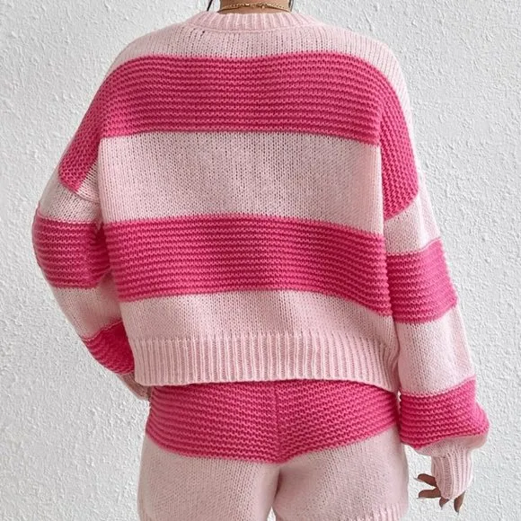 Coord set Two Tone Drop Shoulder Sweater &amp; Knit Shorts pink