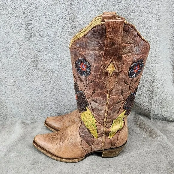 Corral Shoes Womens Size 6.5 Brown Daisy Overlay Leather Snip Toe Boots
