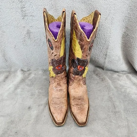 Corral Shoes Womens Size 6.5 Brown Daisy Overlay Leather Snip Toe Boots