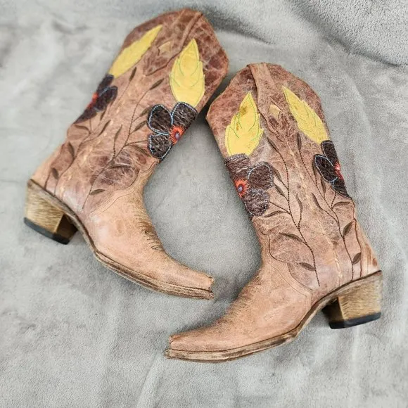 Corral Shoes Womens Size 6.5 Brown Daisy Overlay Leather Snip Toe Boots