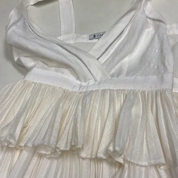 Cosette Bianca Dress 100% cotton white pleated preppy peplum Size 0
