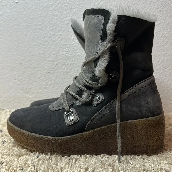 COUGAR Womens Dylan Microsuede Lace Up Wedge Boots Size 9