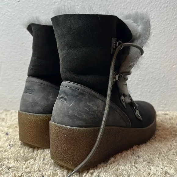 COUGAR Womens Dylan Microsuede Lace Up Wedge Boots Size 9