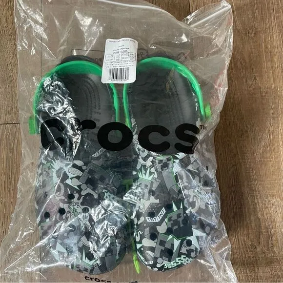 Crocs Adult Classic Minecraft Unisex Clog Shoes (Size 9 Women or 7 Men)