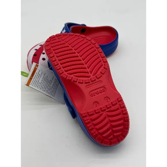 Crocs American Flag Clogs Patriotic Stars &amp; Stripes Shoes Kids Size J2