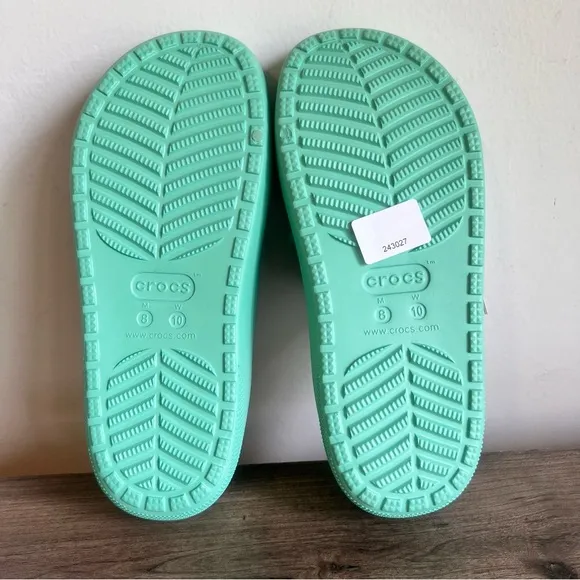 Crocs Classic Cozzzy Unisex Sandal Size 10 or 8 SKU#243027