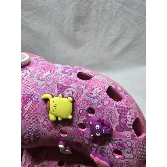 Crocs Hello Kitty and Friends Classic Clog   With Jibbitz- J6- Well Used.