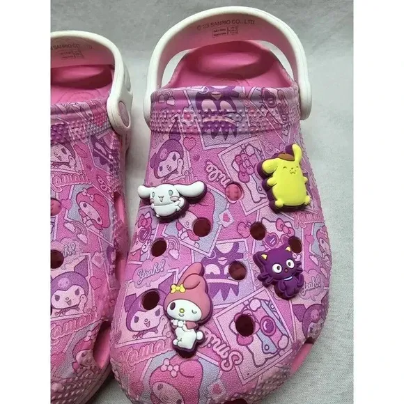 Crocs Hello Kitty and Friends Classic Clog   With Jibbitz- J6- Well Used.