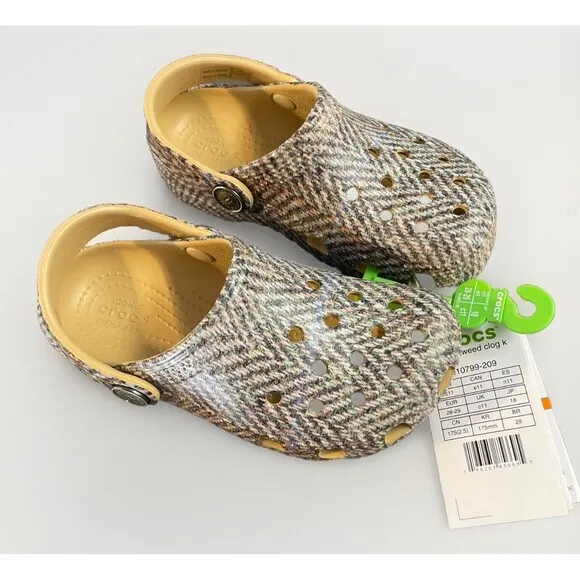 Crocs Kids Classic Tweed Clog 210799-209 Brown Wheat Size 11 New