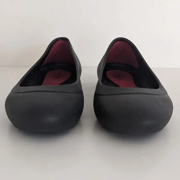 Crocs Lina Black Almond Toe Flats 6