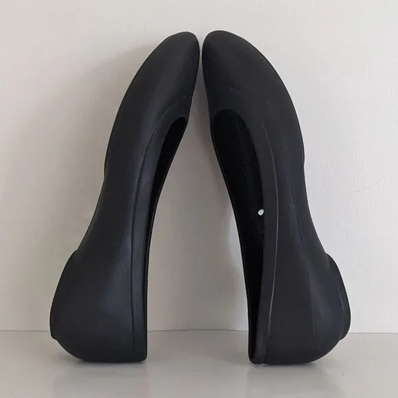 Crocs Lina Black Almond Toe Flats 6