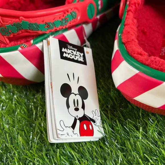 Crocs x Disney Mickey Mouse Christmas Clogs Fuzzy Lined Holiday Fun NWT Mens 11