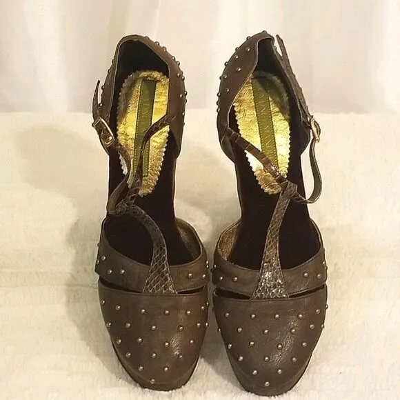 Cydney Mandel Leather Wedges (size 9)