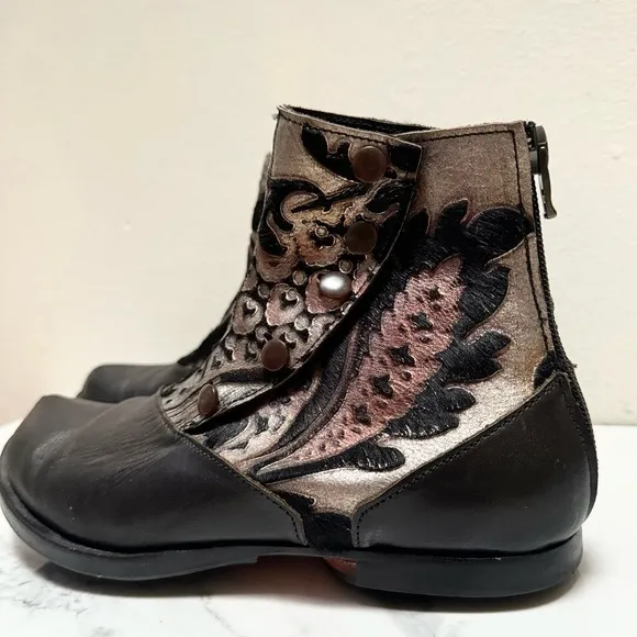 CYDWOQ Spatz-W Leather Bootie