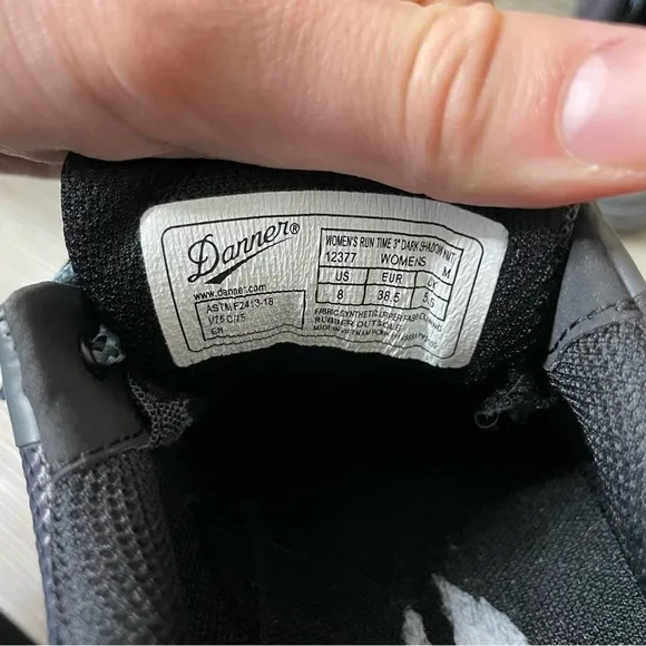 Danner Run Time 3” Dark Shadow Composite Toe Shoes   Boots Size 8