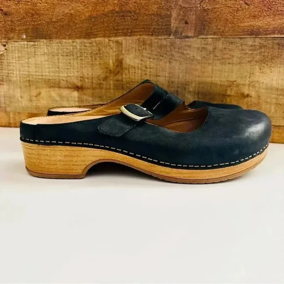 Dansko Britney Burnished Black Nubuck Leather Mule/Clog Shoes