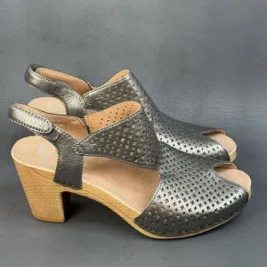 Dansko Teagan Gunmetal sandals shoes womens size 7.5 (38)