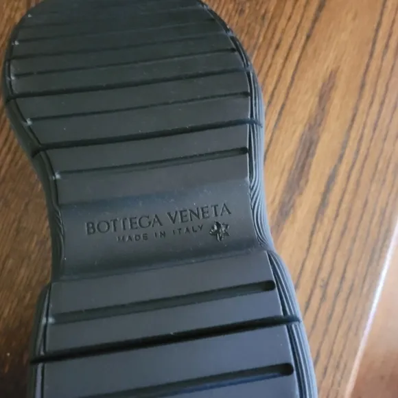 Deeply Discounted NWT Bottega Veneta Bounce ankle Boots