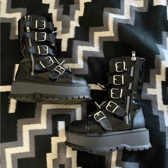 Demonia Slacker Combat Black Platform Boots Size 7