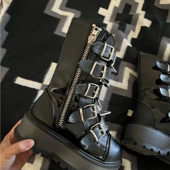 Demonia Slacker Combat Black Platform Boots Size 7
