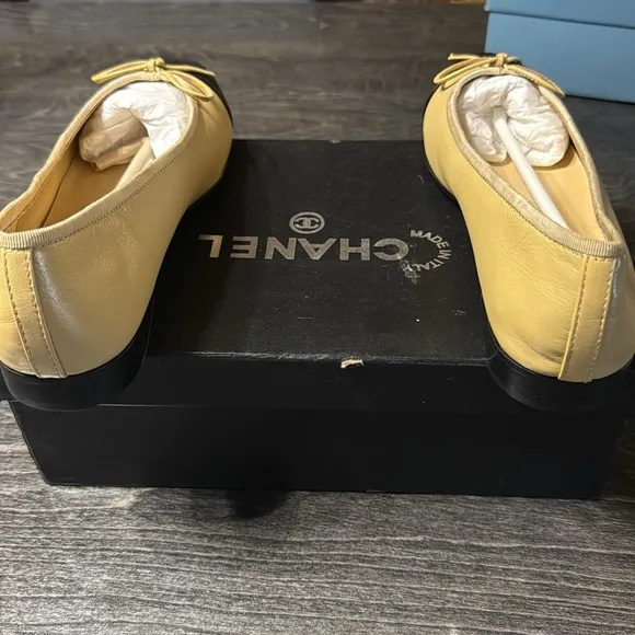 Designer-inspired Yellow and Black Women's Shoes