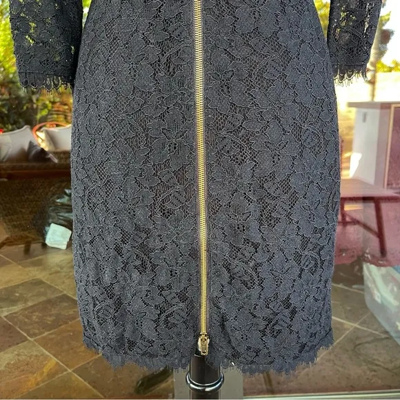 DIANE VON FURSTENBERG ~ Black “Zarita” Lace Dress w/Full Length Back Zipper~Sz 4