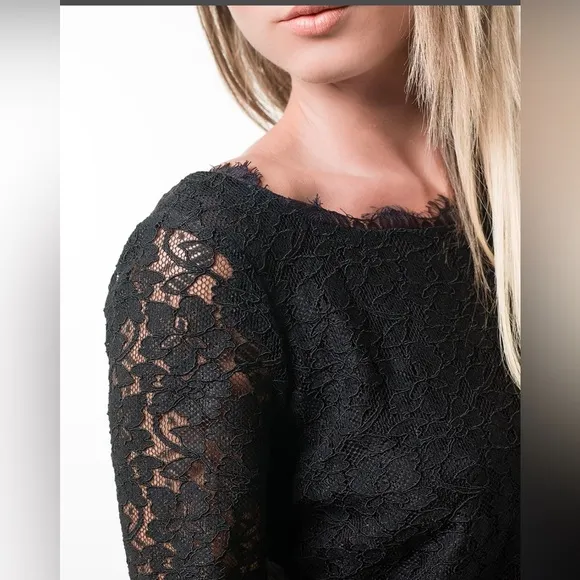 DIANE VON FURSTENBERG ~ Black “Zarita” Lace Dress w/Full Length Back Zipper~Sz 4
