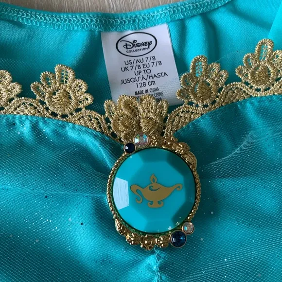 Disney’s Princess Jasmine Costume for Girls with matching shoes