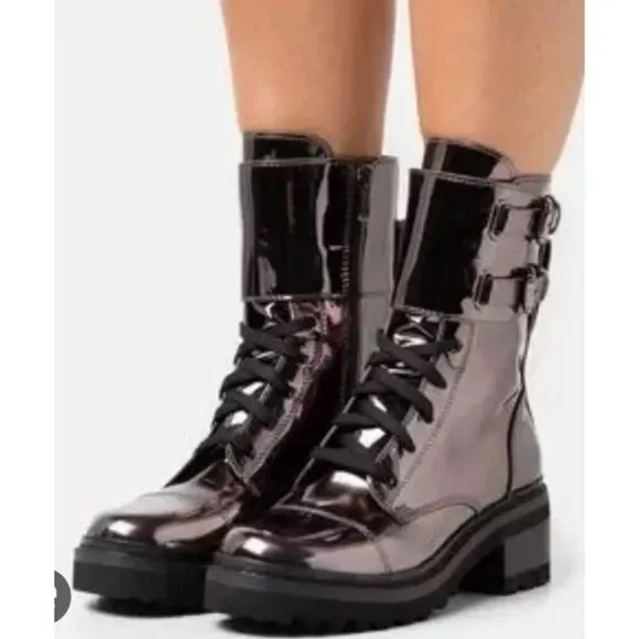 DKNY Metallic Gunmetal Double Buckle Chunky Lug Sole Bart Combat Boots 9.5