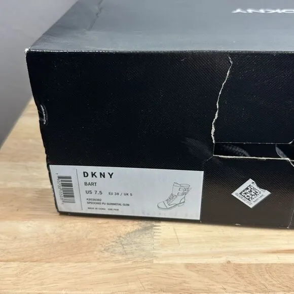DKNY Women's Bart Lace-Up Buckled Lug Sole Boots - Gunmetal Gum 7.5 M-  NEW