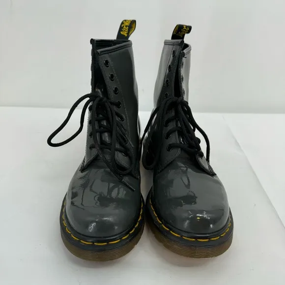 Doc Dr Martens 11821 Boots Women US 7 Gray Patent Leather 8 Eye Combat Steampunk