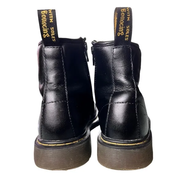 Doc DR Martens Delaney Boots 1460 Lace-Up black combat Unisex Kids Size 3