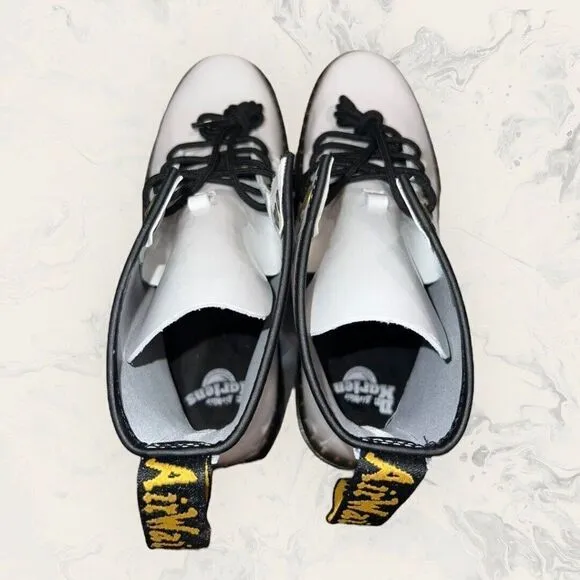 Doc Dr Martens Zavala White Smooth Leather 8 Eye Combat Boots Women’s Size 10